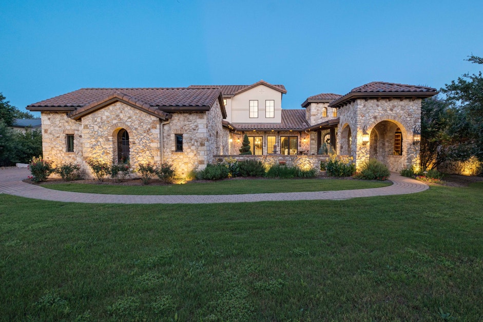 4333 Verano Drive, Austin, TX 78735, Presented by Crystal Kilpatrick